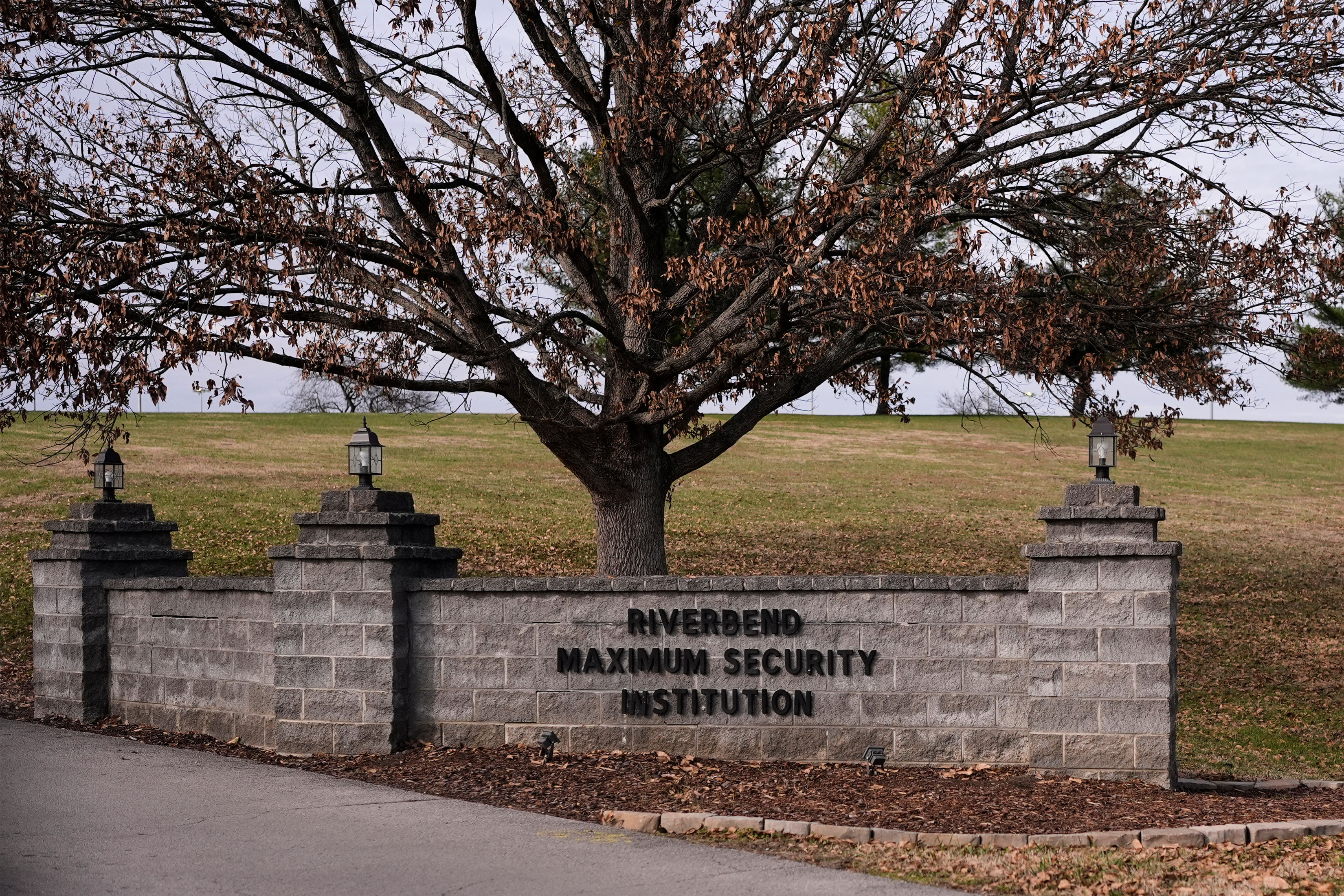 Image from linked report: After Failed Execution, Health Workers Say State’s Rules Flout Medical Ethics