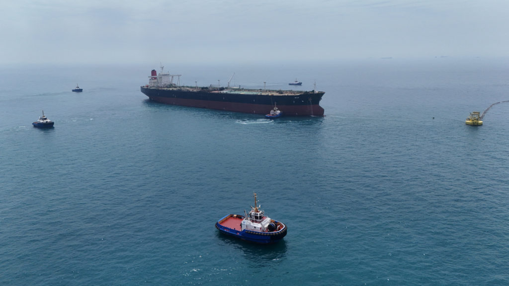 Source-feed image associated with Oil rises past $100 a barrel after the latest wave of Middle East attacks