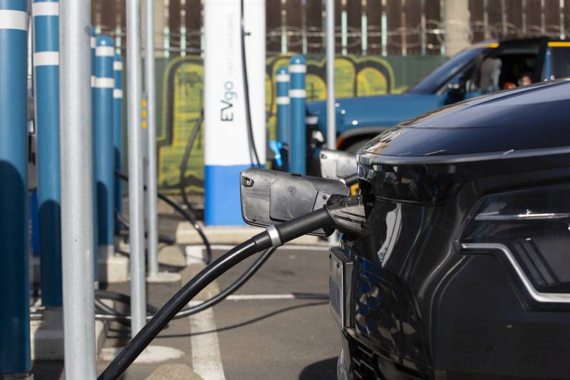 Source-feed image associated with How Does California’s $3,500 EV Rebate Work?