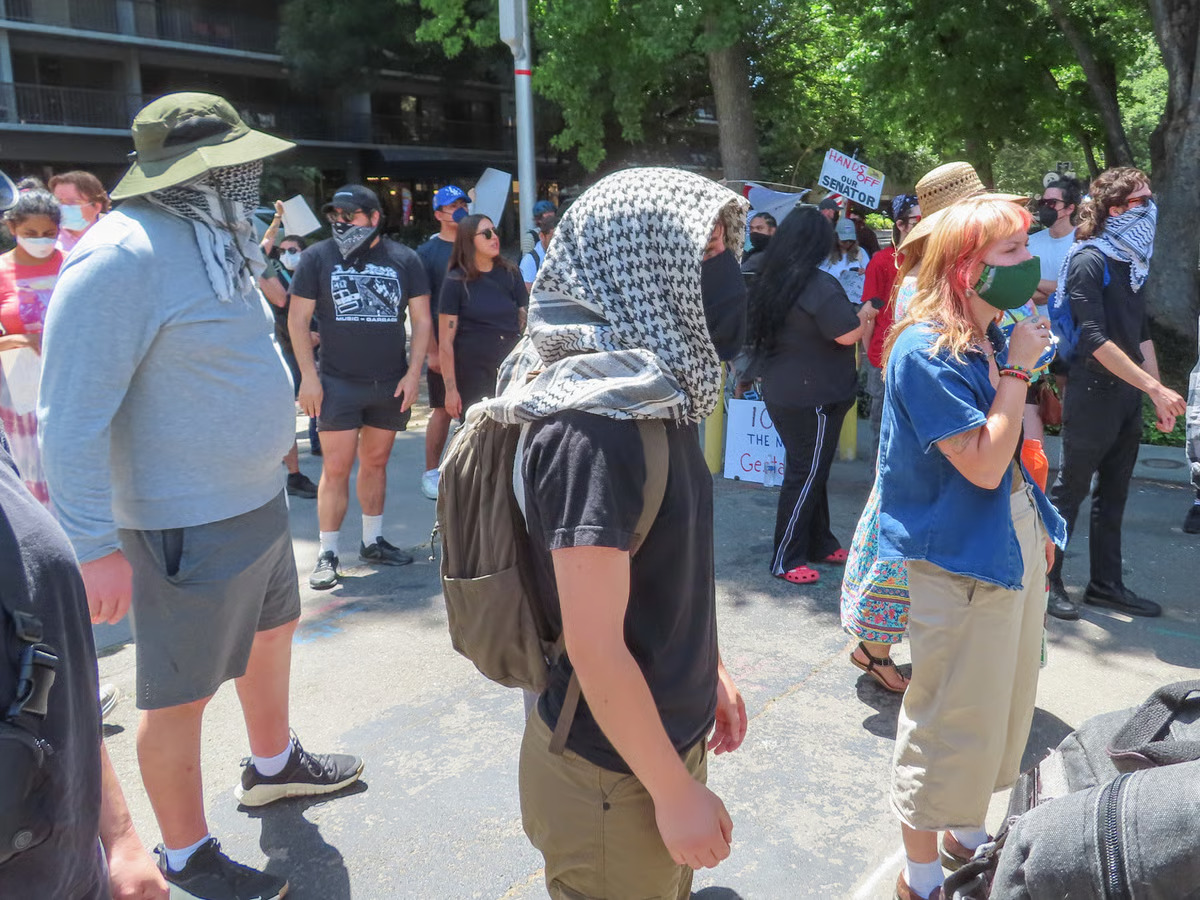 Source-feed image associated with Immigration Attorneys, Sacramento Advocates Concerned About New ‘Mega Master’ Immigration Hearings