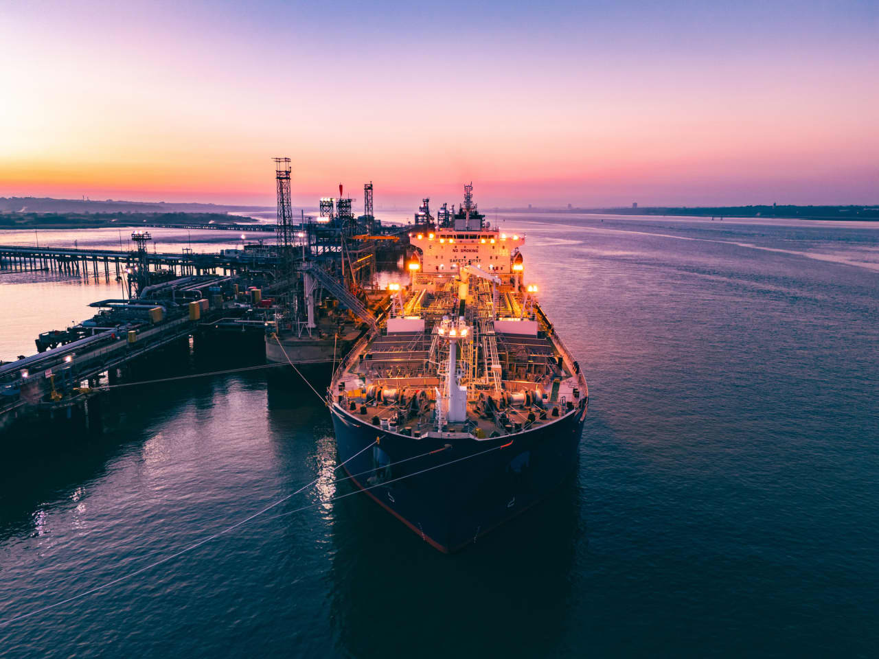 Source-feed image associated with Many big oil tankers remain stuck in the Strait of Hormuz — and may not return once they escape