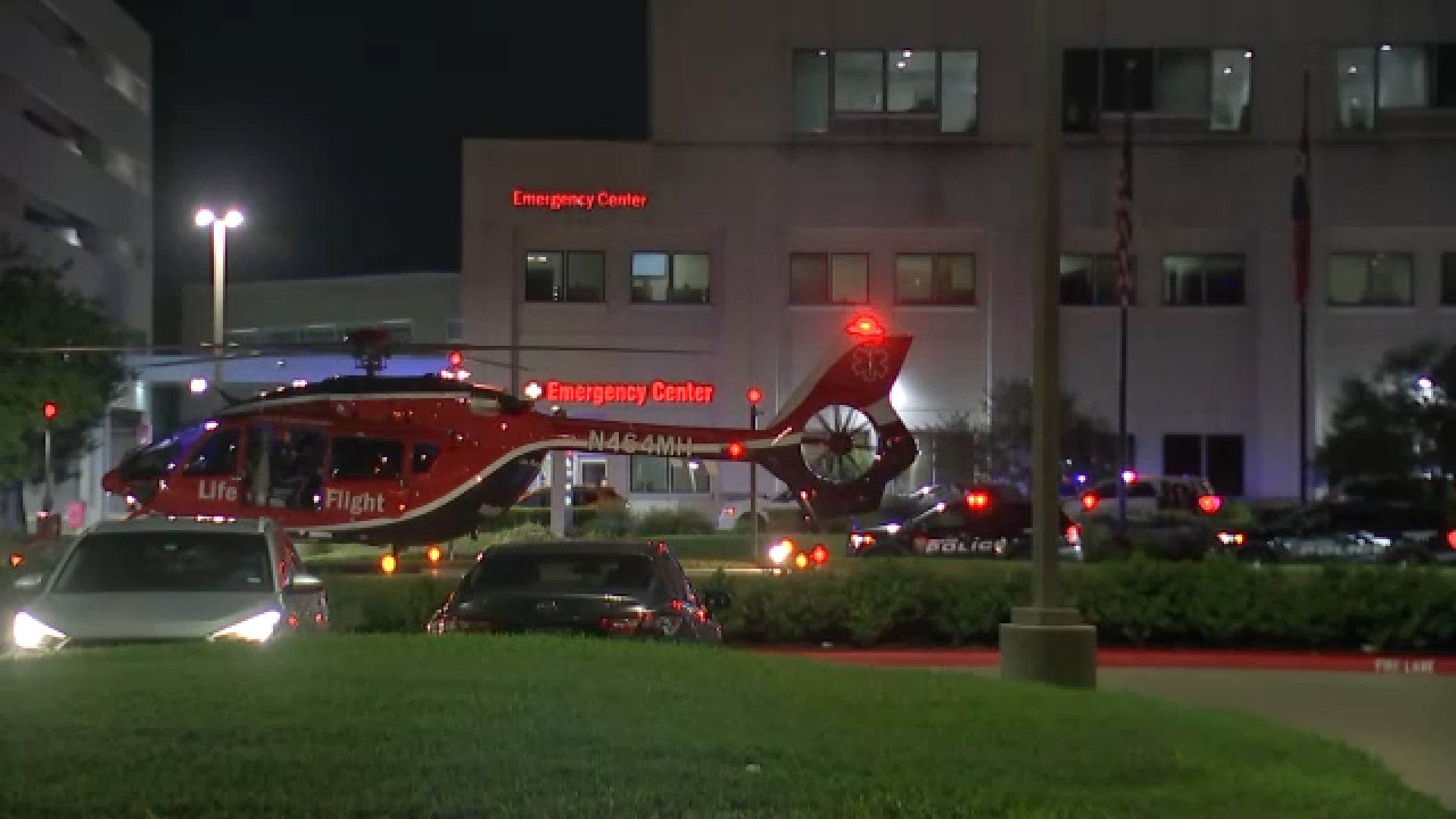 Source-feed image associated with Houston, Texas shooting: Knife-wielding patient shot multiple times by security at Memorial Hermann Memorial City Medical Center, police say