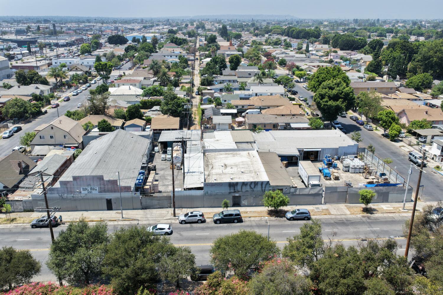 Source-feed image associated with Toxic site near South L.A. homes finally faces state cleanup order