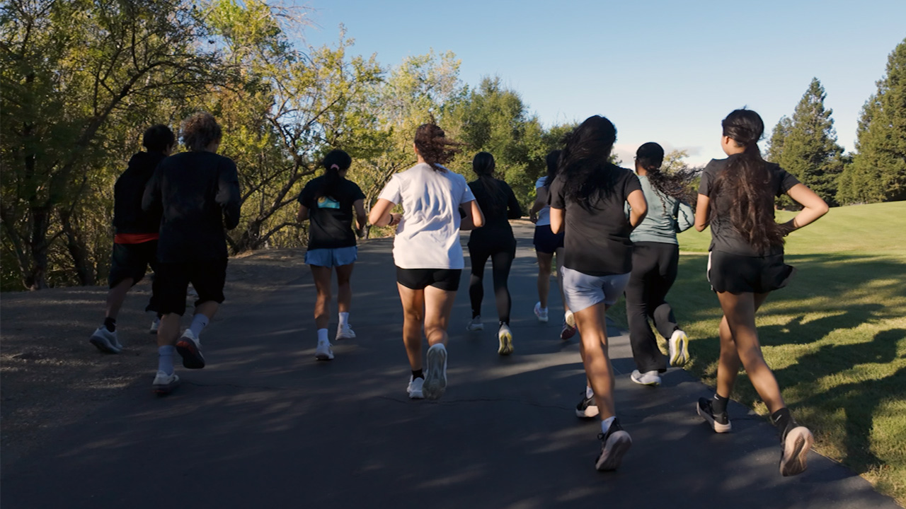 Source-feed image associated with San Jose high school track coach launches program to help low-income kids run marathons