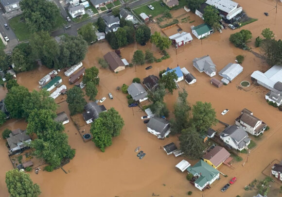 Source-feed image associated with Deadly Flooding in West Virginia Finds Prevention Plans Unaddressed