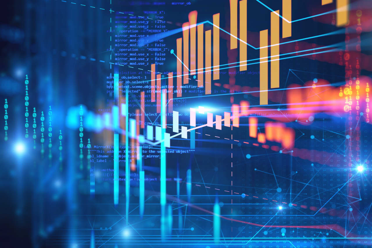 Source-feed image associated with How to use options to trade stocks around an earnings announcement