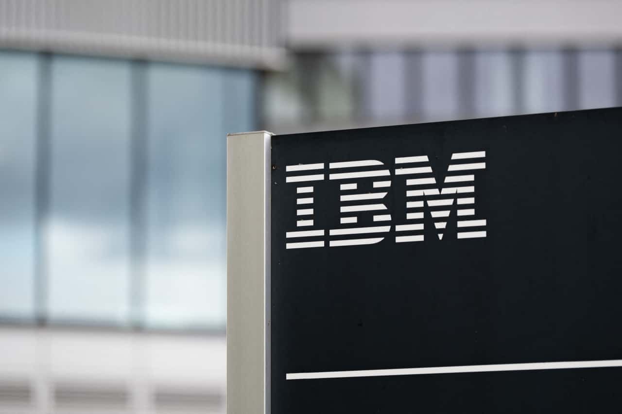 Source-feed image associated with What IBM’s profit warning means: Hardware is ‘eating everyone’s lunch’