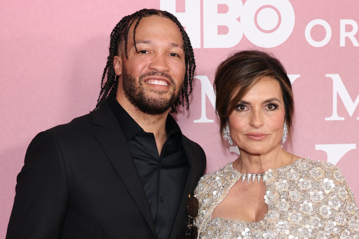 Source-feed image associated with New York Knicks Player Jalen Brunson — Emmys Host Mariska Hargitay’s Buddy — Expected to Open Show (EXCLUSIVE)
