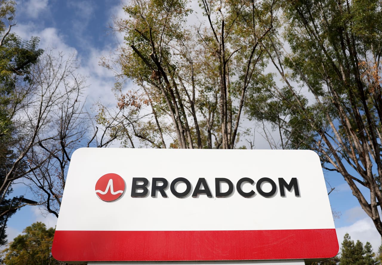 Source-feed image associated with Broadcom earnings need to answer these questions for the stock to rally again