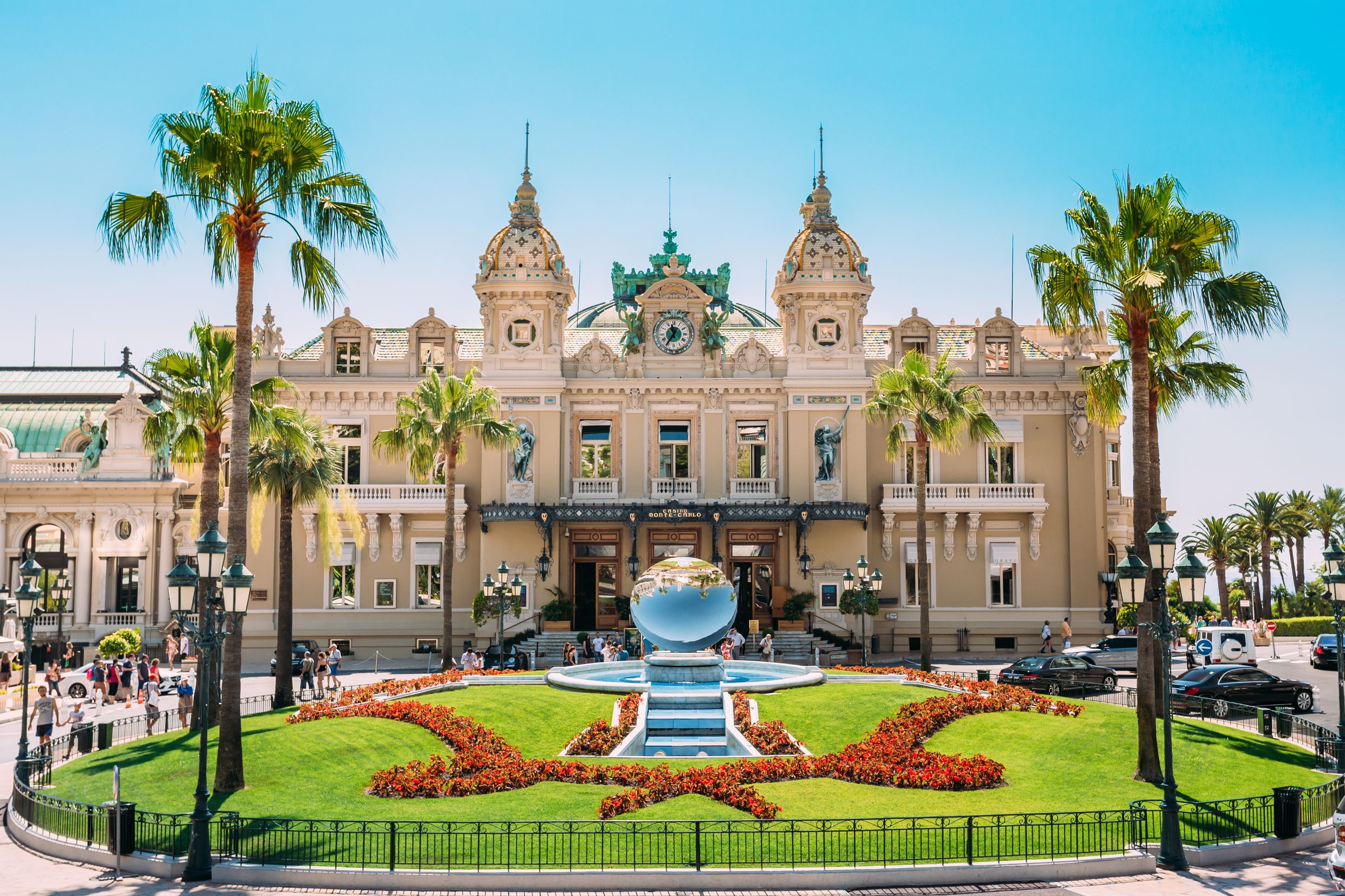 Source-feed image associated with Vogue’s Guide to Monte Carlo, From the Casino to the Côte d’Azur