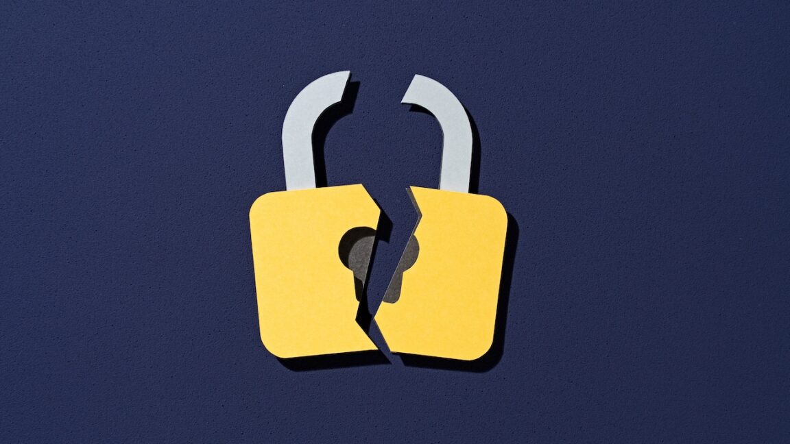 Source-feed image associated with Mythos attack on 3rd-round PQC algorithm candidate puts it out of commission