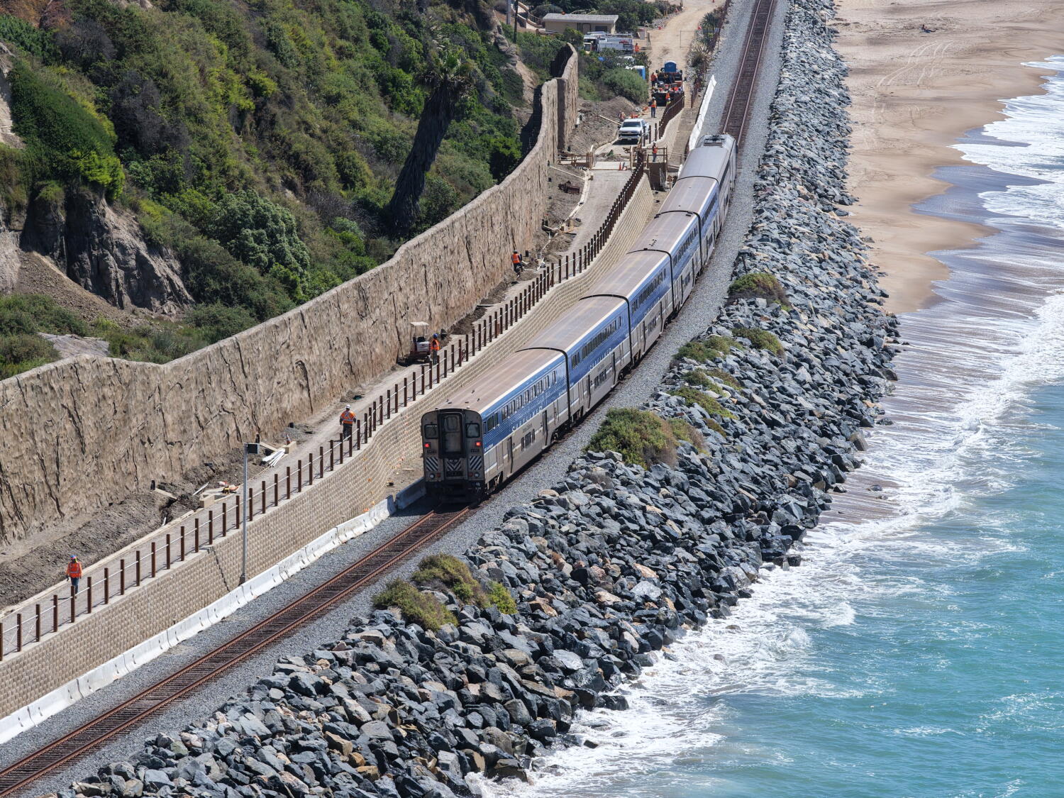 Image from linked report: El Niño threatens the beloved Pacific Surfliner. Can the iconic train survive the winter?