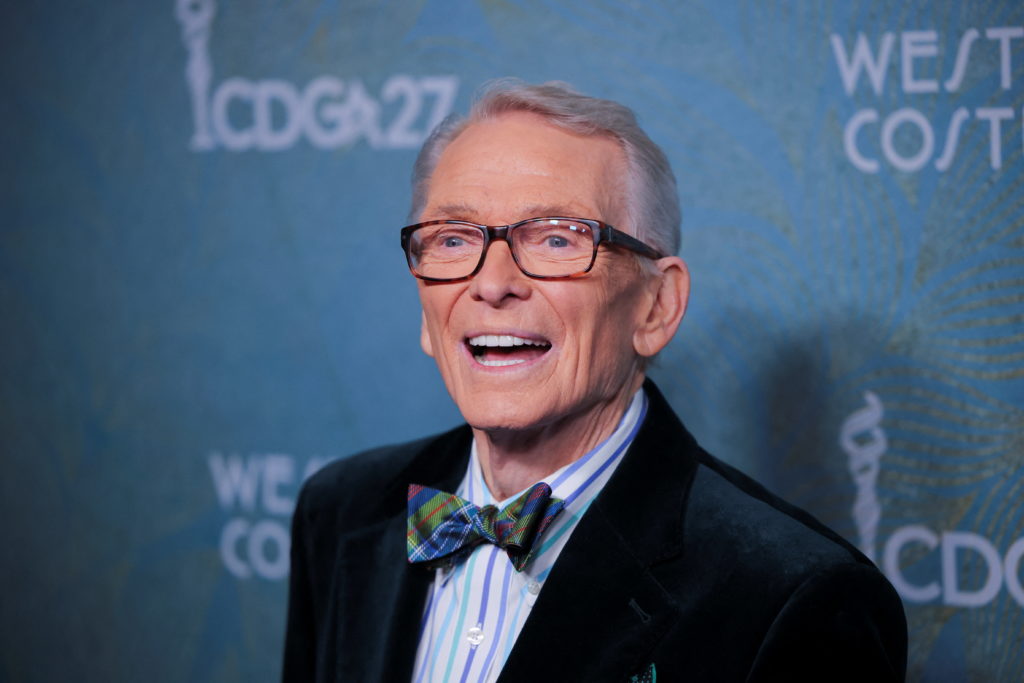 Source-feed image associated with Bob Mackie, fashion designer who dressed the stars and defined '70s glamour, dies at 87