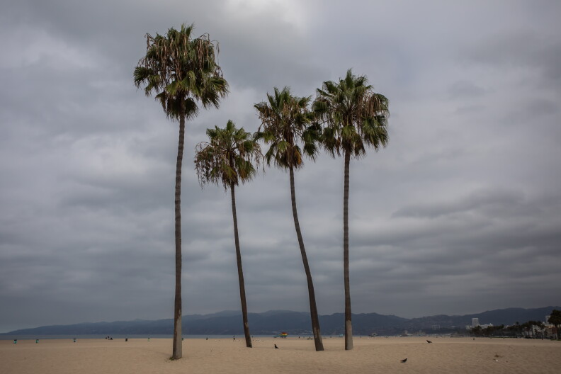 Source-feed image associated with Record humidity to create sweltering conditions in SoCal