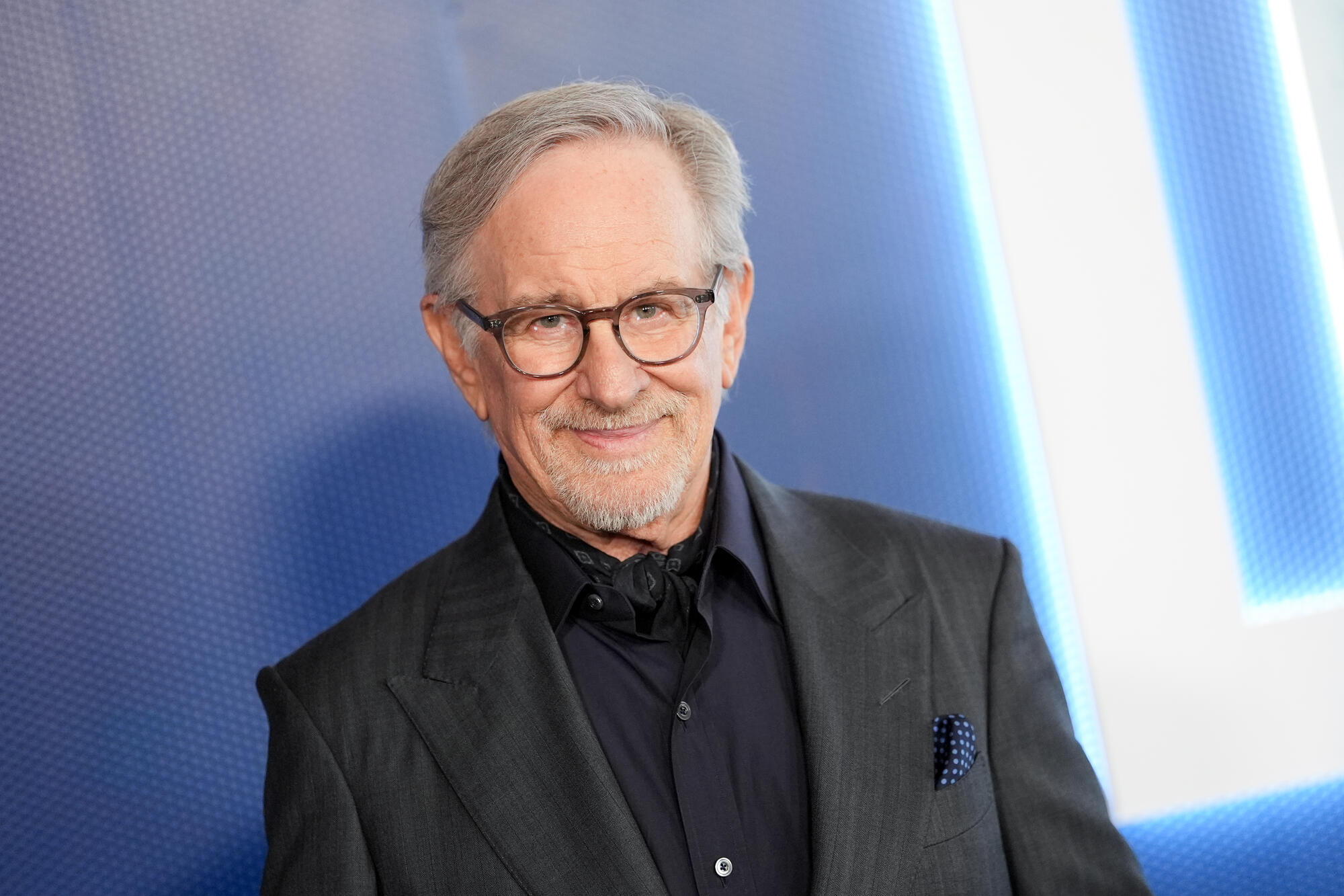 Source-feed image associated with Steven Spielberg Says James Bond Movies ‘Constantly Turned Me Down’ and ‘If They Asked Me Now’ to Direct the Answer Would Be: ‘You Can’t Afford Me’