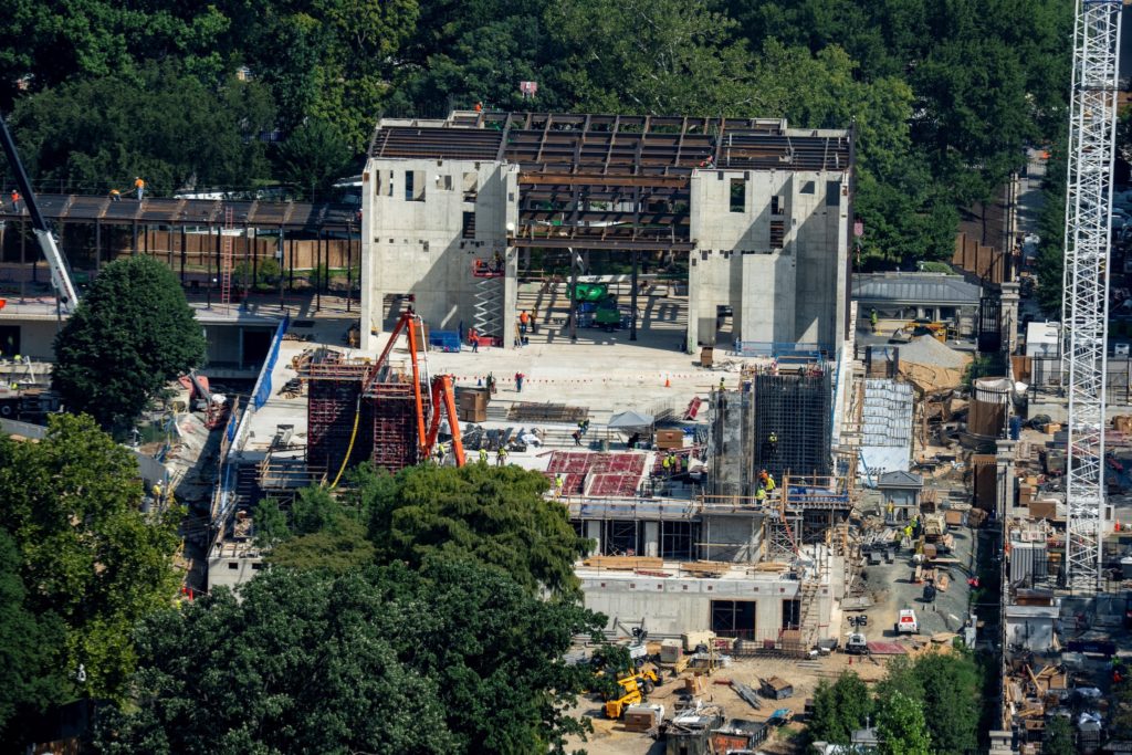 Source-feed image associated with News Wrap: Supreme Court allows Trump ballroom construction to continue amid challenges