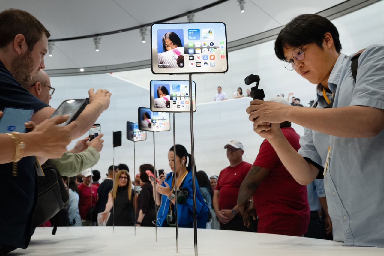 Image from linked report: Apple’s expensive new iPhones could be a double-edged sword for the company