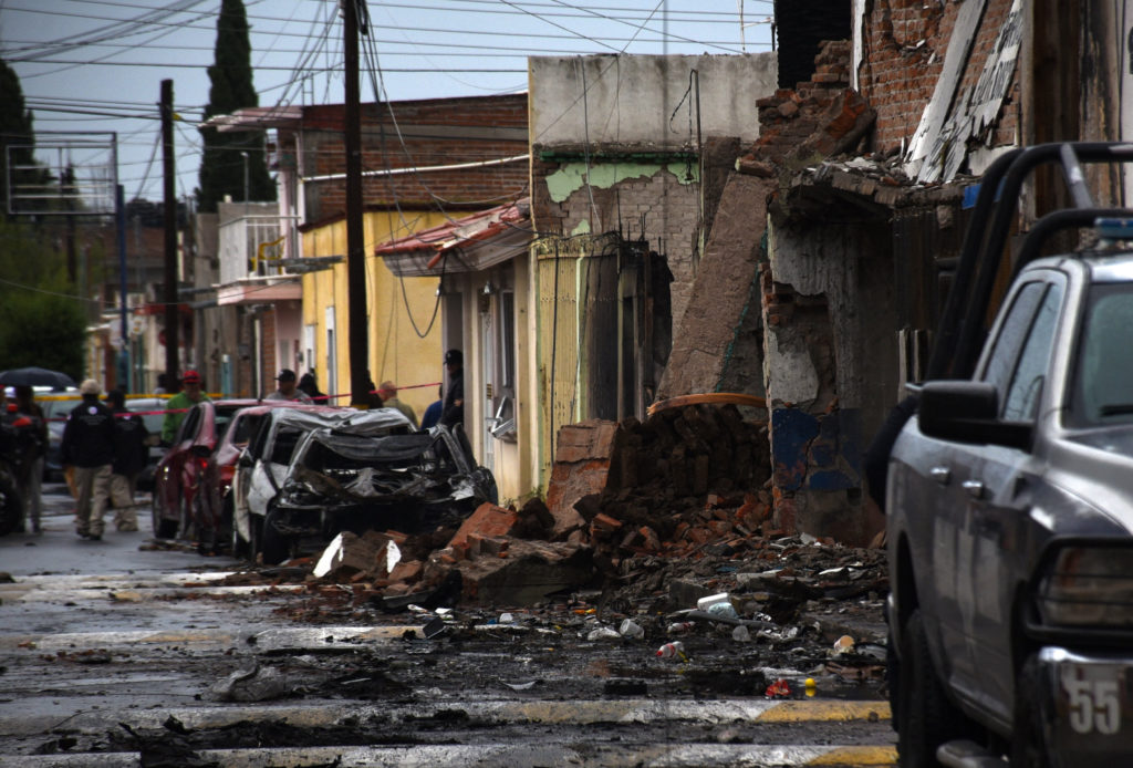 Image from linked report: Violence has displaced more than half a million Mexican households in past 5 years