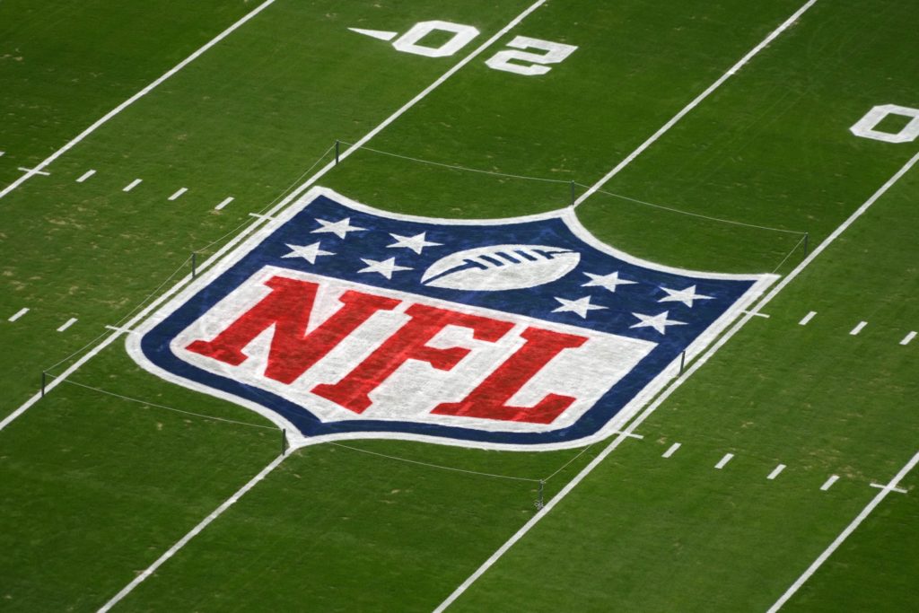 Source-feed image associated with New study reveals widespread signs of brain trauma among former NFL players