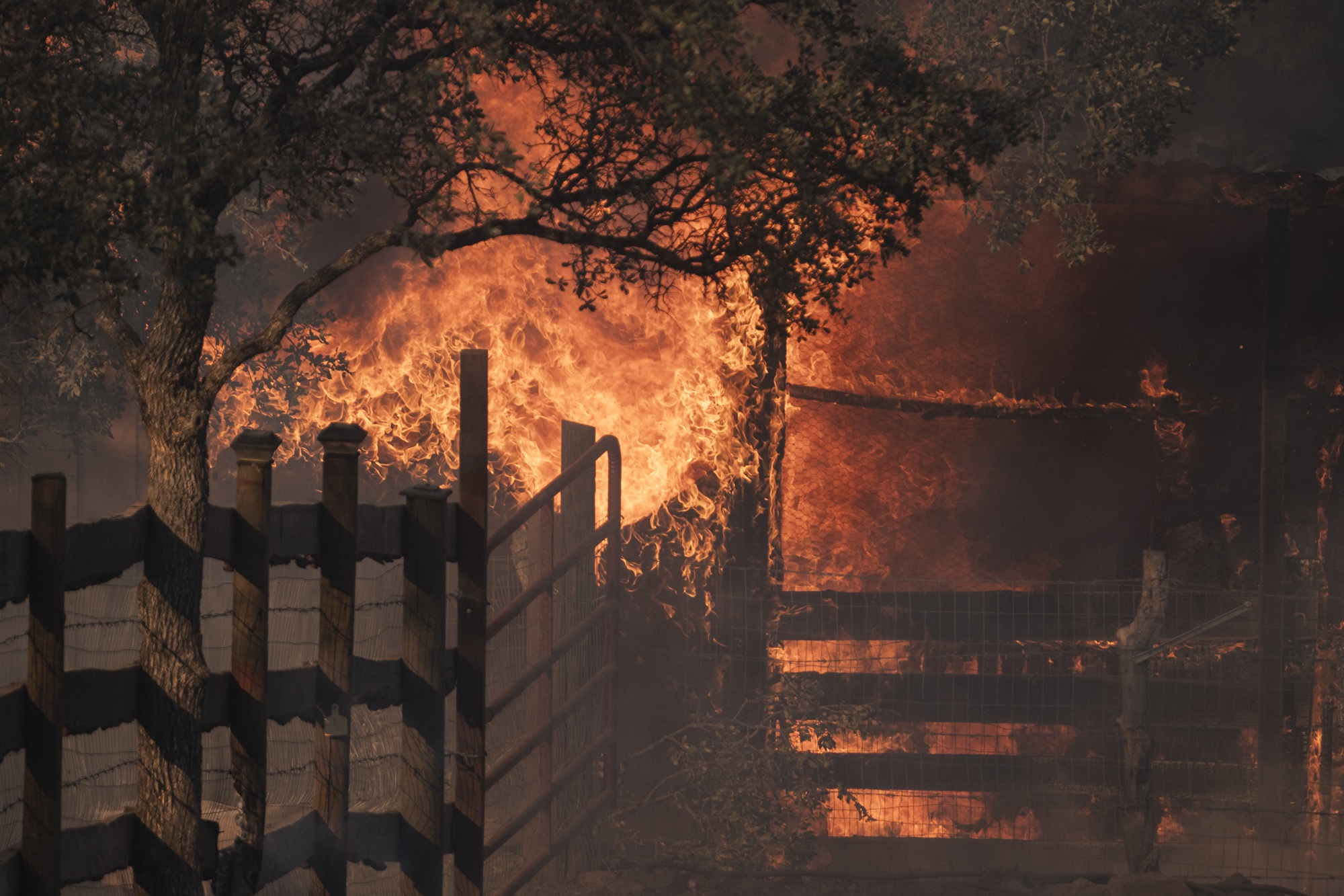 Source-feed image associated with Northern California Gann Fire Burns 9,363 Acres; More Than 1,400 Under Evacuation Orders