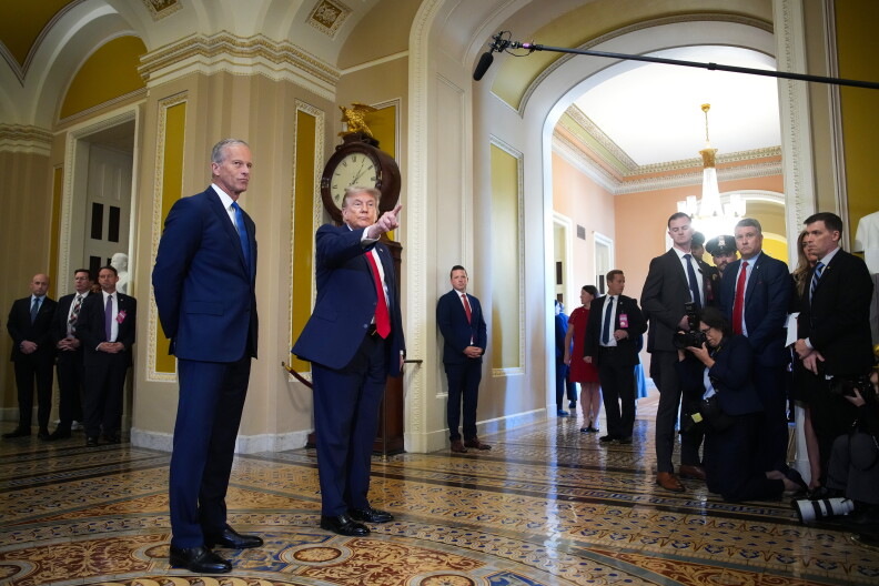 Source-feed image associated with Trump cancels plans to sign housing bill, in latest sign of tension with his party