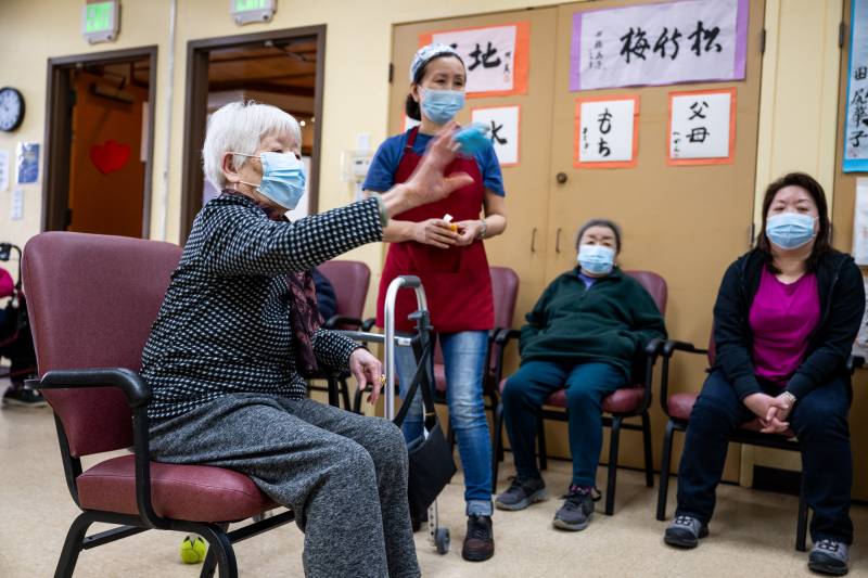 Source-feed image associated with Older Adults Reaping the Benefits of Going Back to Class