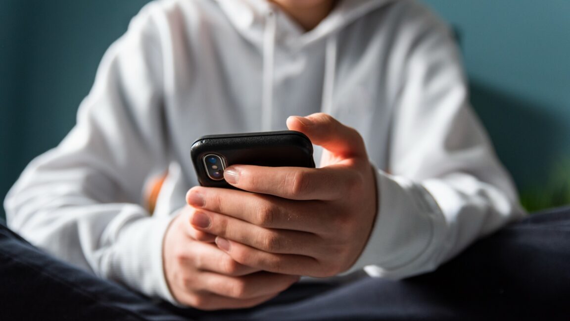 Source-feed image associated with Judge rules Meta caused "public nuisance" and must fund mental health treatment