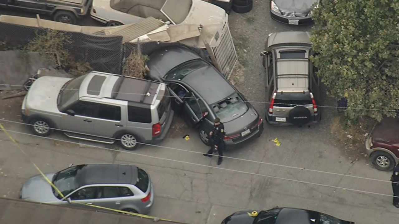 Source-feed image associated with Vallejo police fatally shoot carjacking suspect after brief exchange of gunfire, authorities say