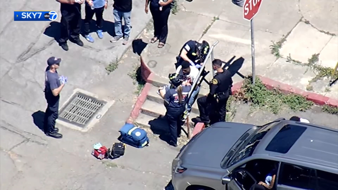 Source-feed image associated with Arrests, injuries reported at C&H Sugar refinery strike line in Crockett