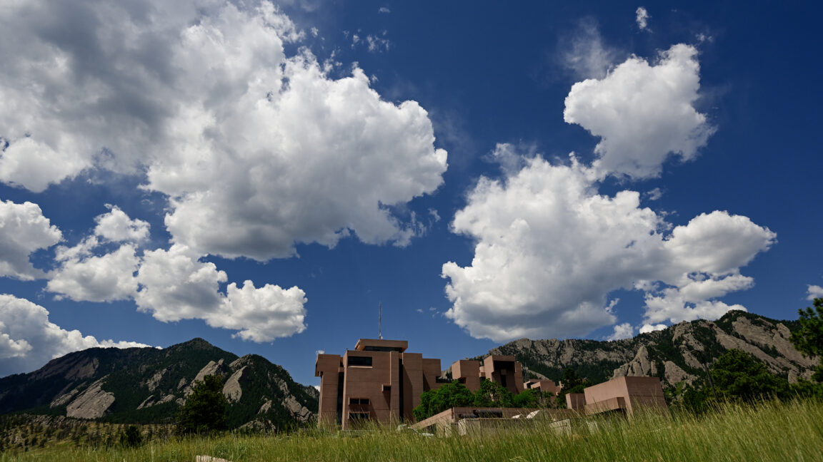 Source-feed image associated with Feds failing in bid to take a supercomputer from a climate research center