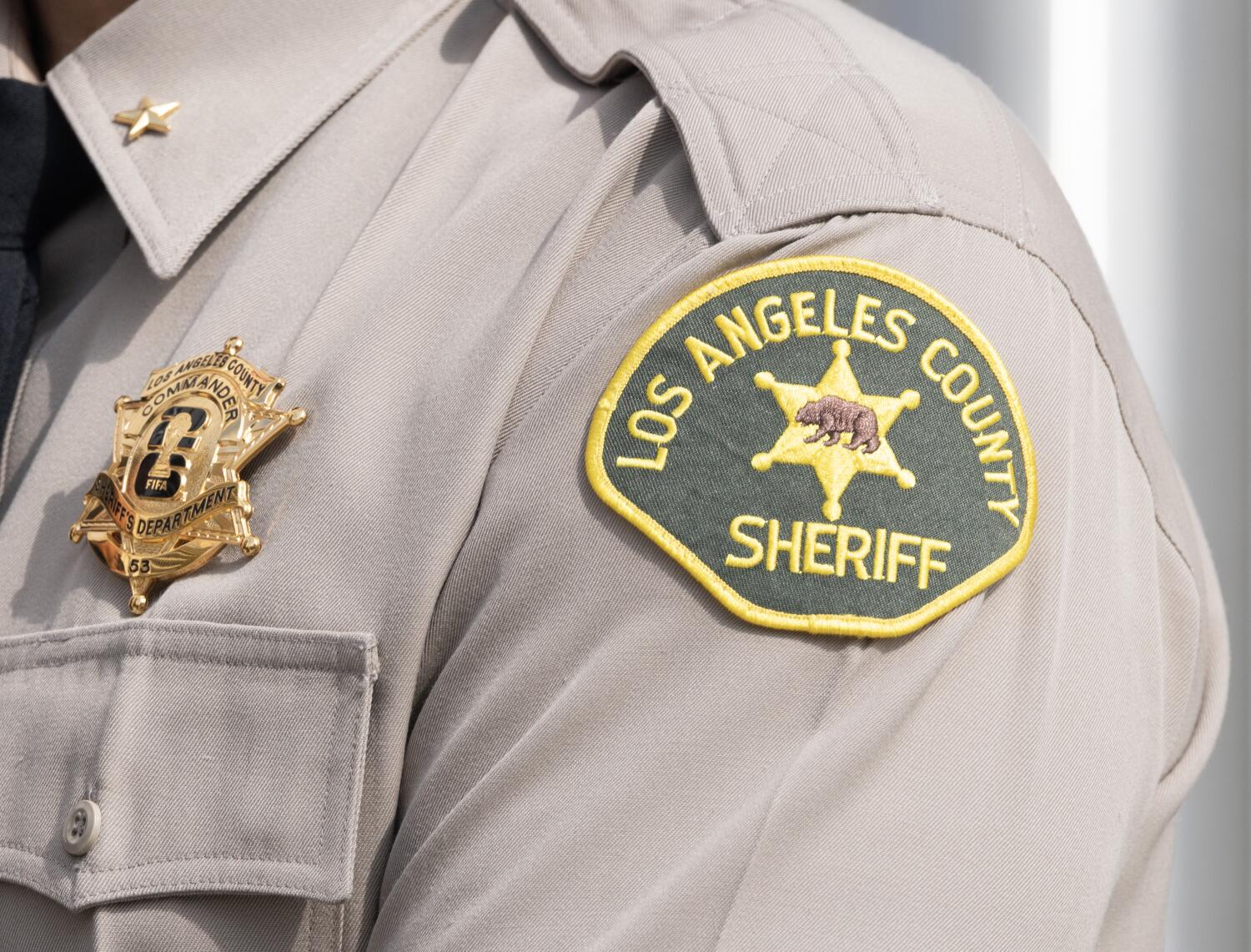 Source-feed image associated with Two beatings, shooting by L.A. sheriff's deputies at center of watchdog records lawsuit