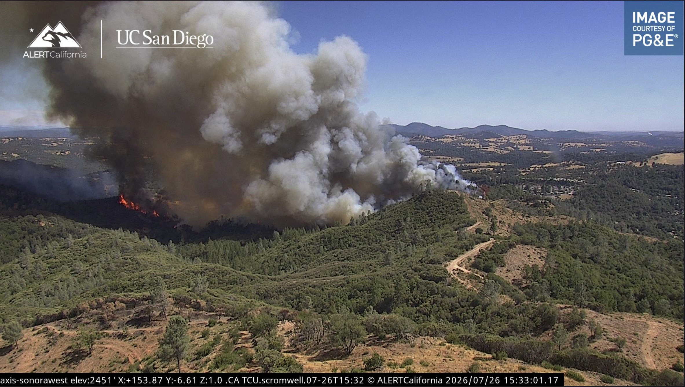 Source-feed image associated with Dove Fire in Tuolumne Co., west of Yosemite National Park, prompts evacuations