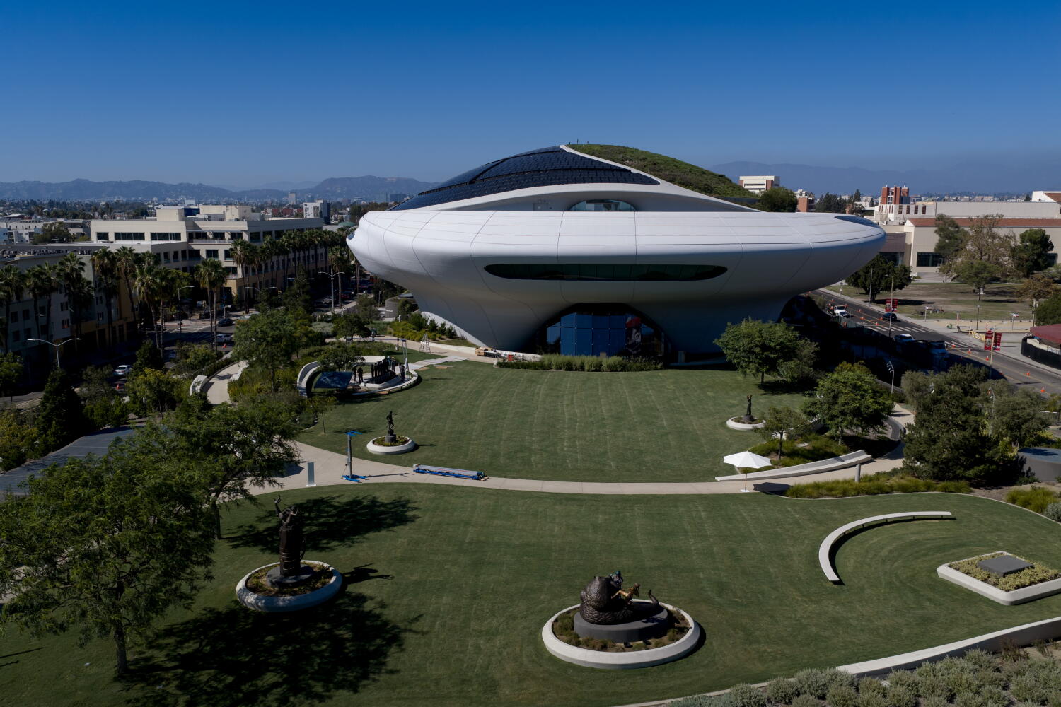 Source-feed image associated with 11 must-see things at the sprawling Lucas Museum of Narrative Art