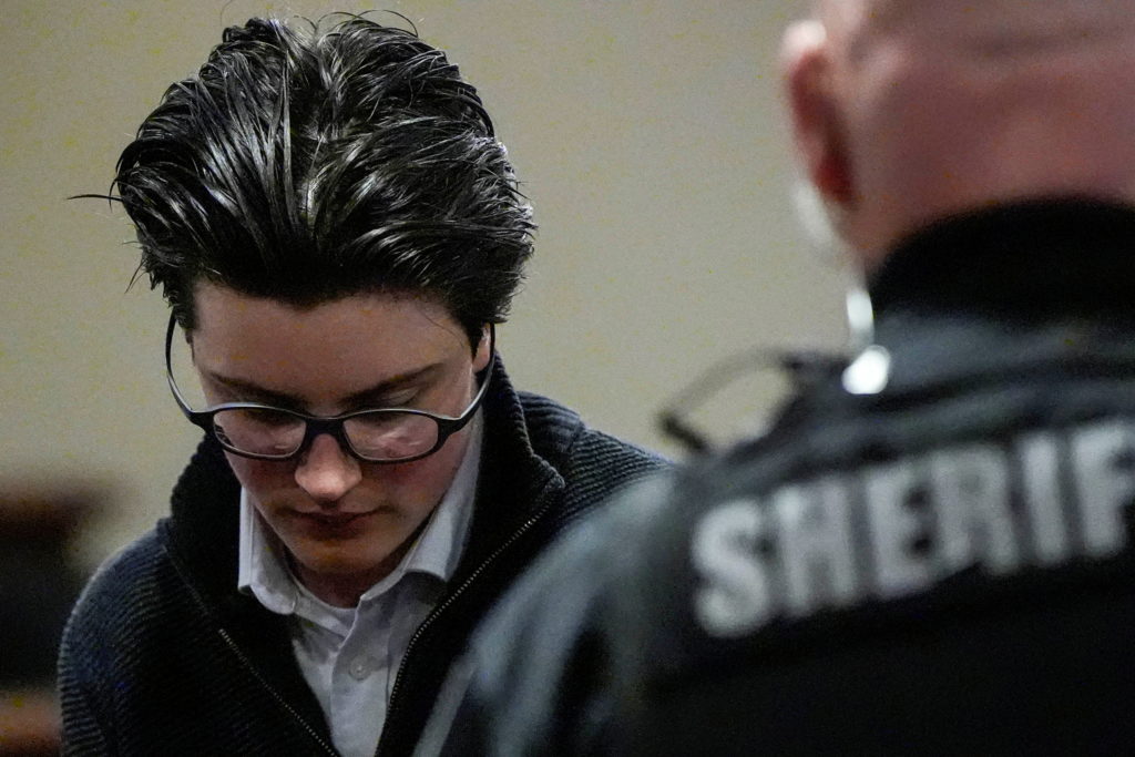 Source-feed image associated with Teen pleads guilty to murder in a 2024 shooting that left 4 dead at Georgia's Apalachee High School