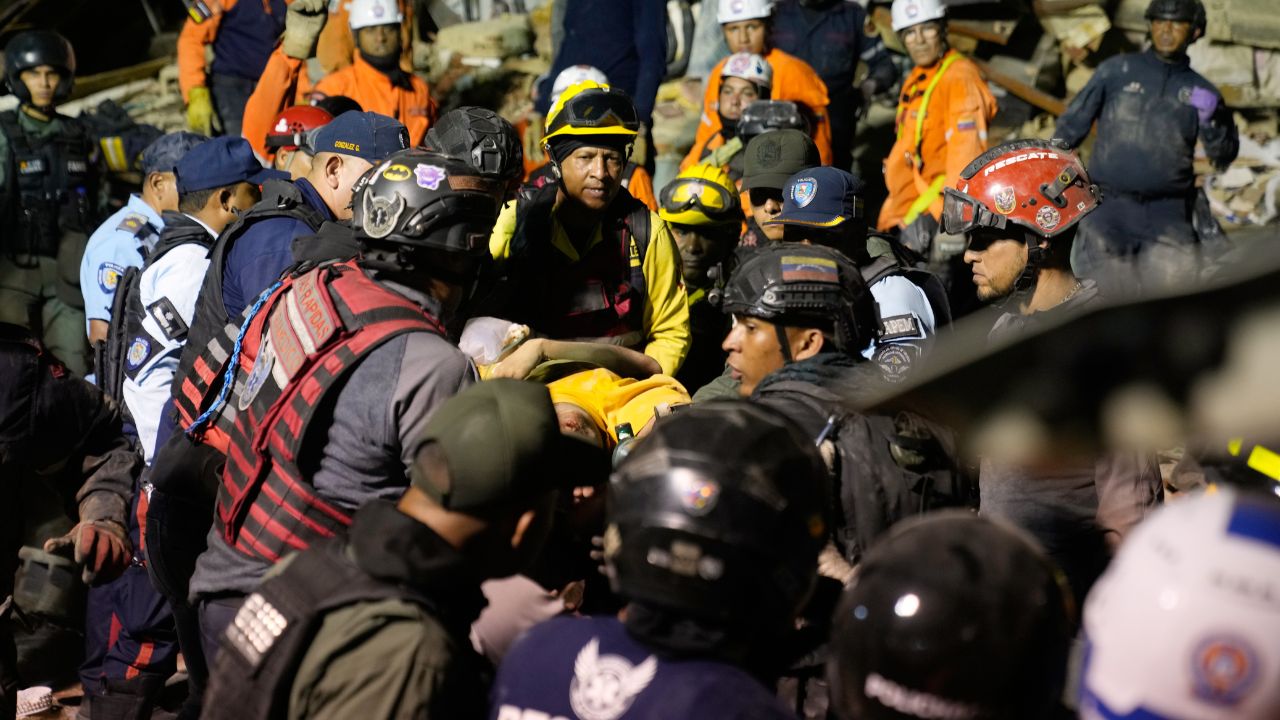 Source-feed image associated with At least 164 dead and 971 injured after powerful quakes rock Venezuela, acting president says