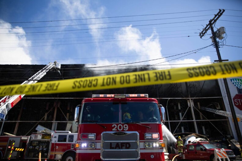 Image from linked report: LAFD closes investigation into Lineage warehouse fire without determining a cause