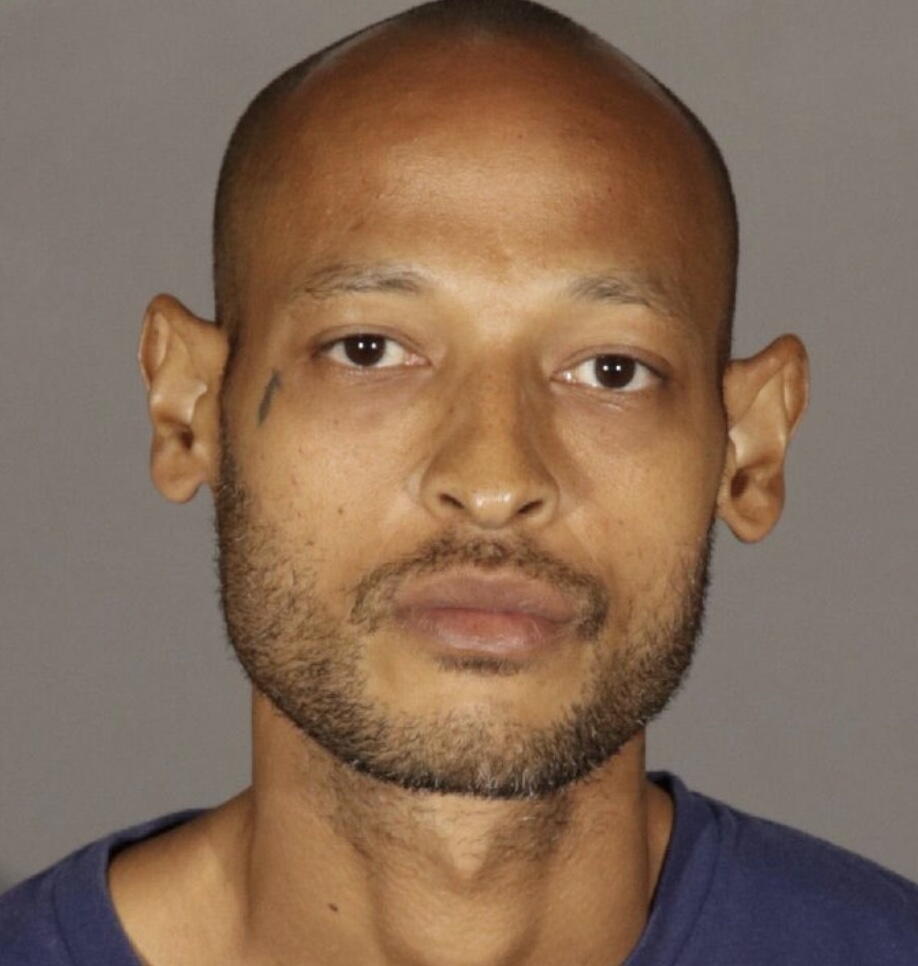 Source-feed image associated with Notorious crouching sniffer known throughout Glendale and Burbank is arrested again