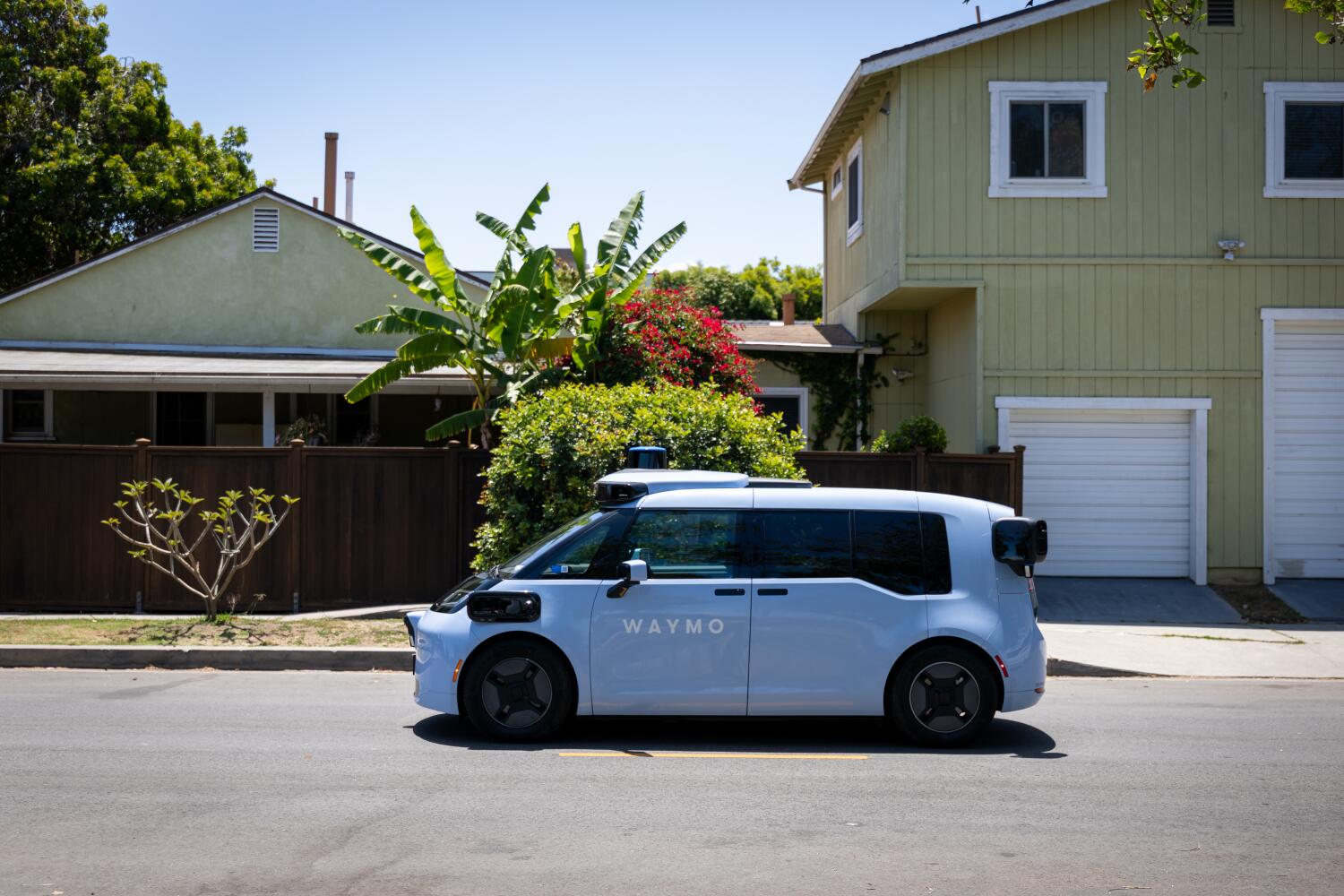 Source-feed image associated with Waymo launches cheaper robotaxis in Los Angeles