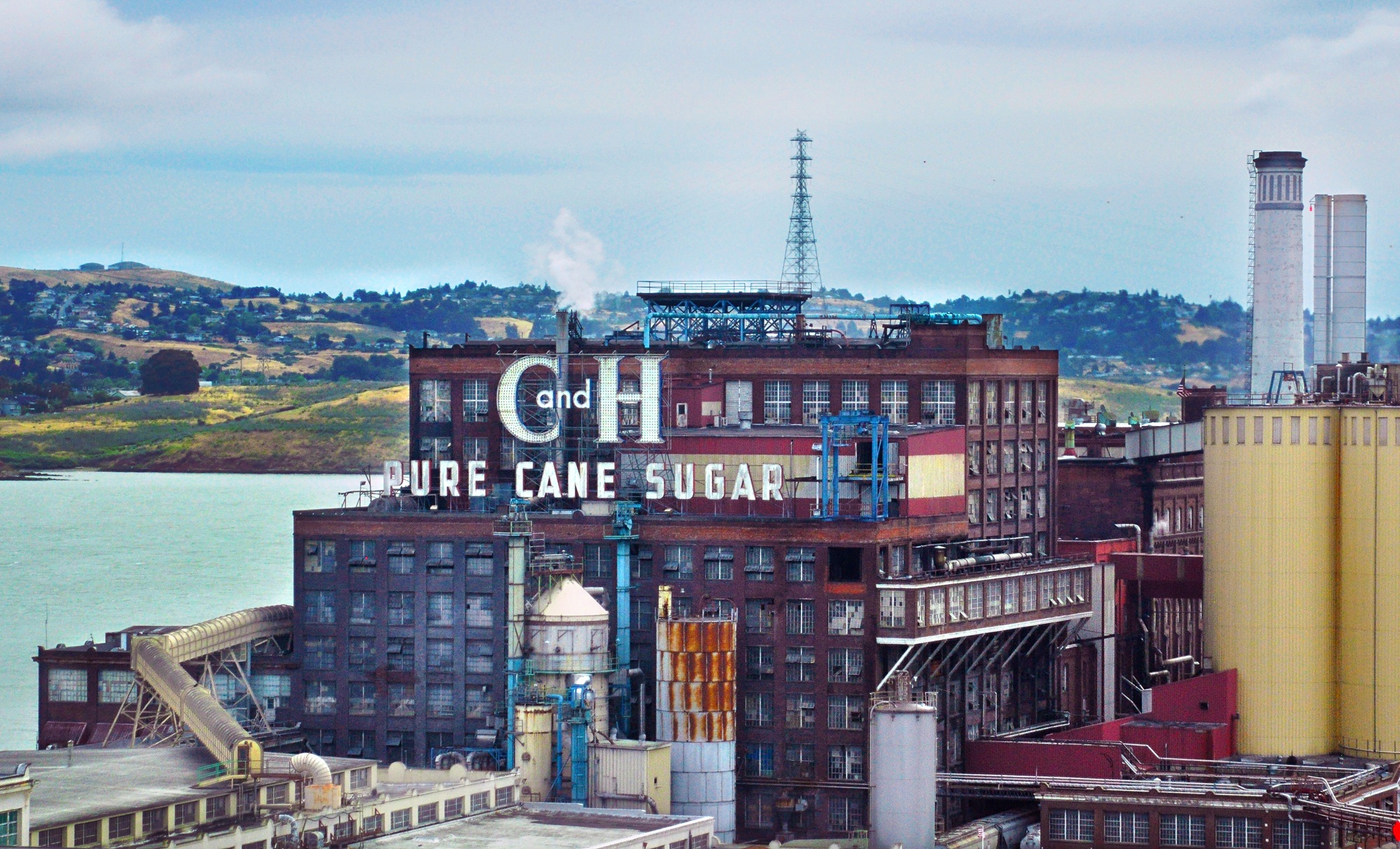 Source-feed image associated with C&H Sugar, Striking Workers to Meet for First Time in Month-Long Strike