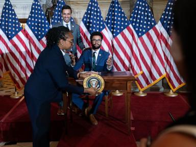 Source-feed image associated with Trump refuses to sign bipartisan housing bill into law. What does that mean for homebuyers, renters?