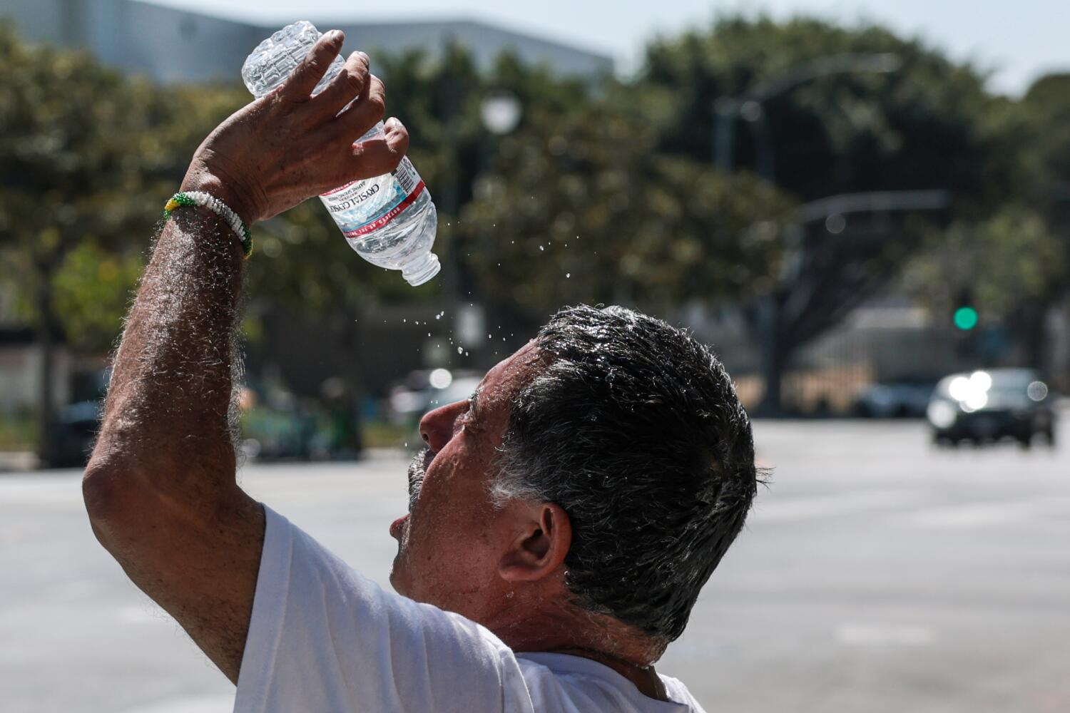 Source-feed image associated with Searing heat on tap for SoCal this weekend — and there's more fire danger ahead