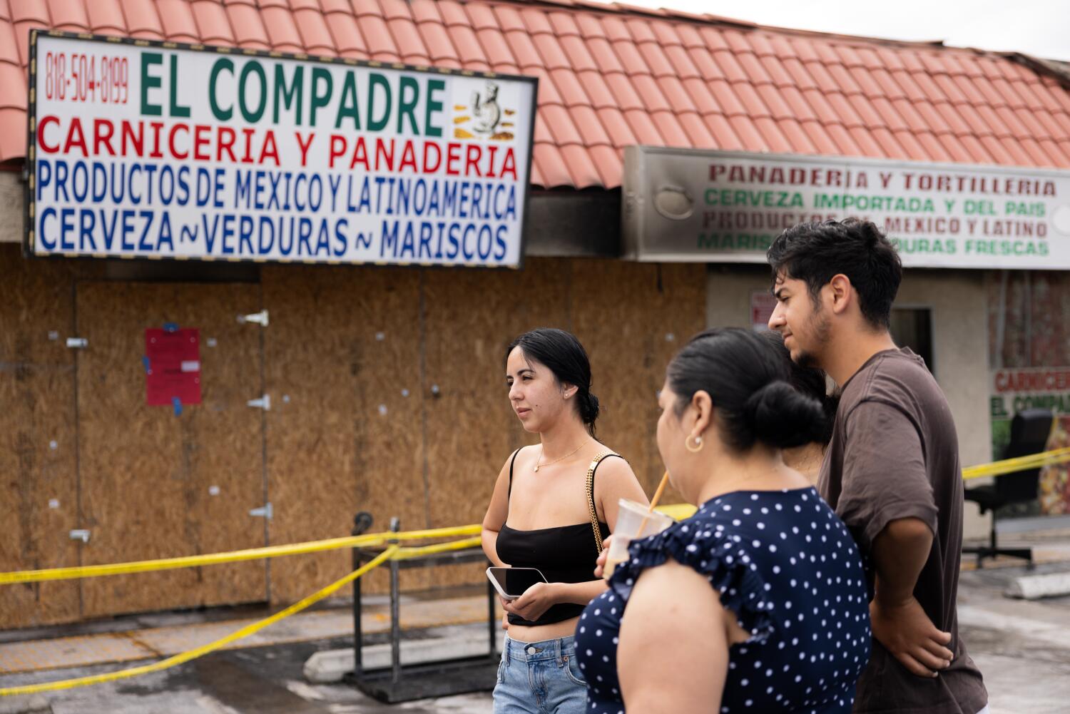 Source-feed image associated with Arson investigation underway after beloved family-owned Mexican market burns in Sun Valley