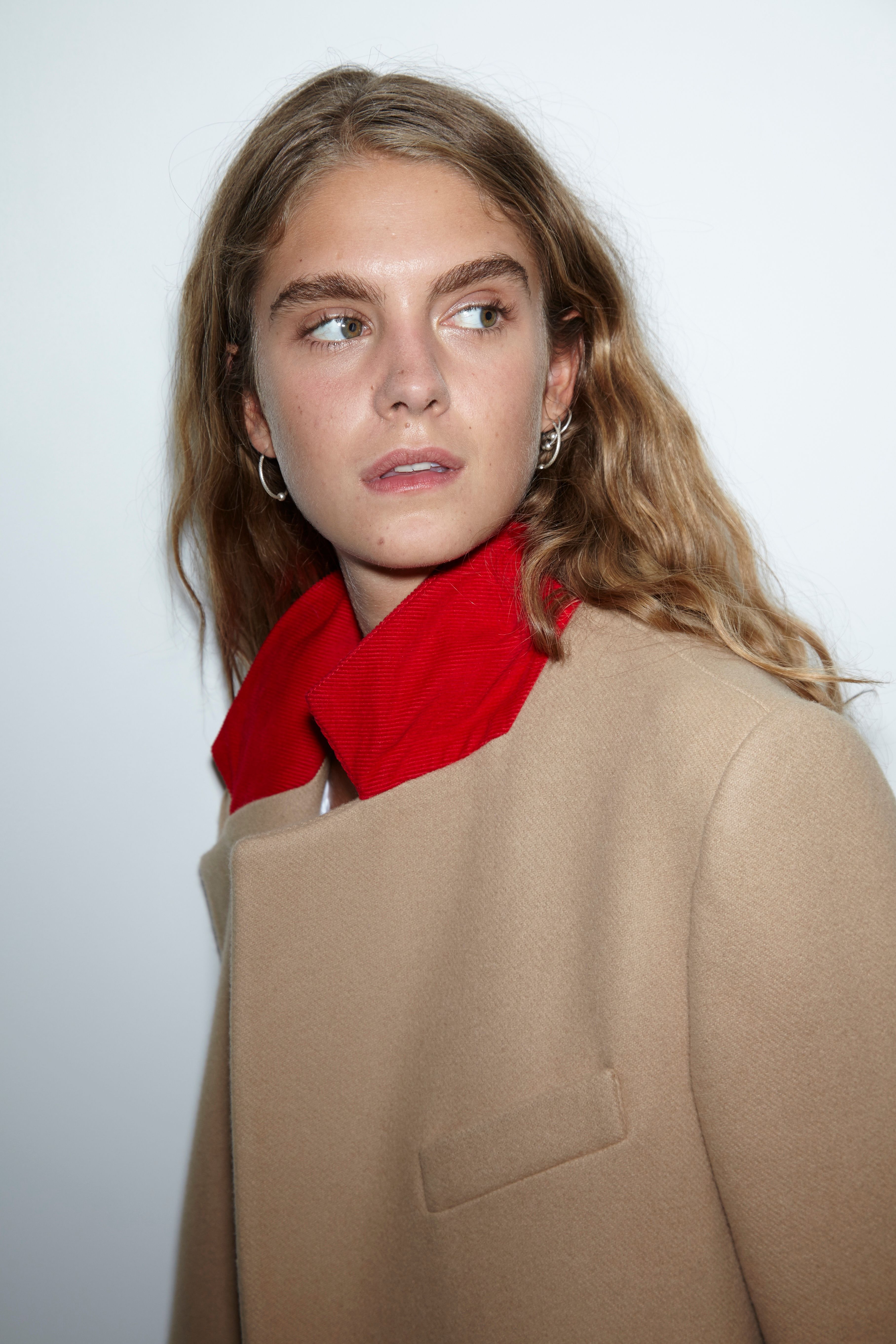 Source-feed image associated with 7 Best Eyebrow Tints for Fuller-Looking Natural Brows