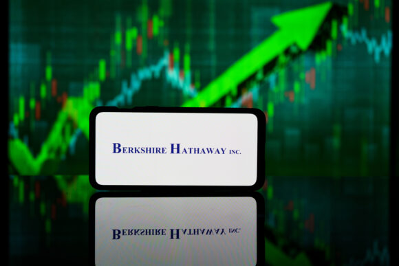 Source-feed image associated with Berkshire CEO Abel Says AI to Help Power Growth
