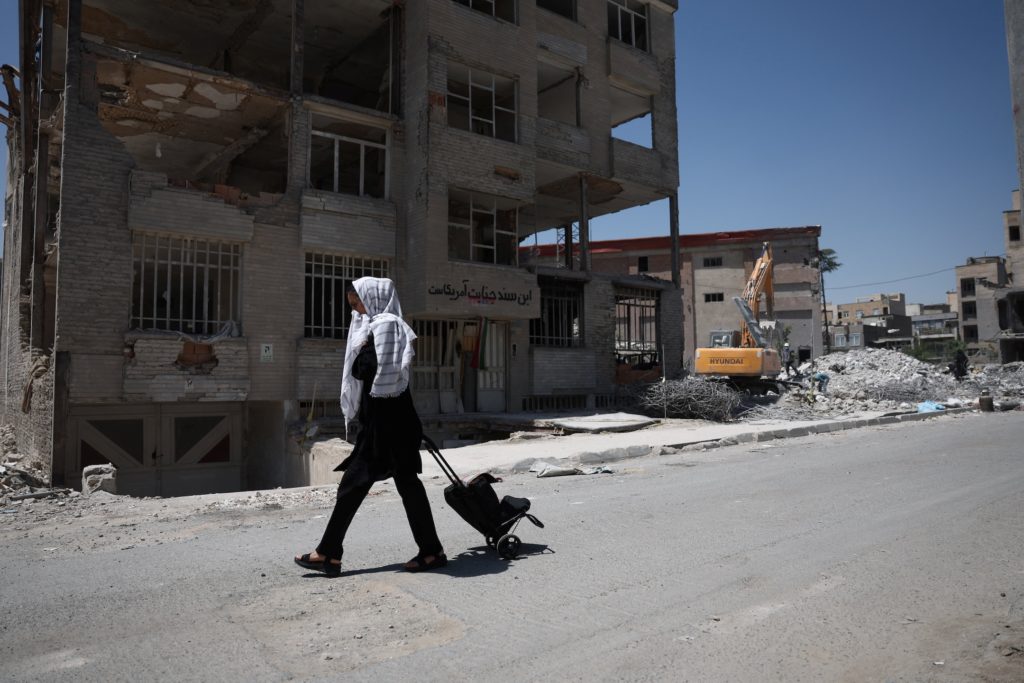 Source-feed image associated with Middle East experts assess prospects for U.S.-Iran deal