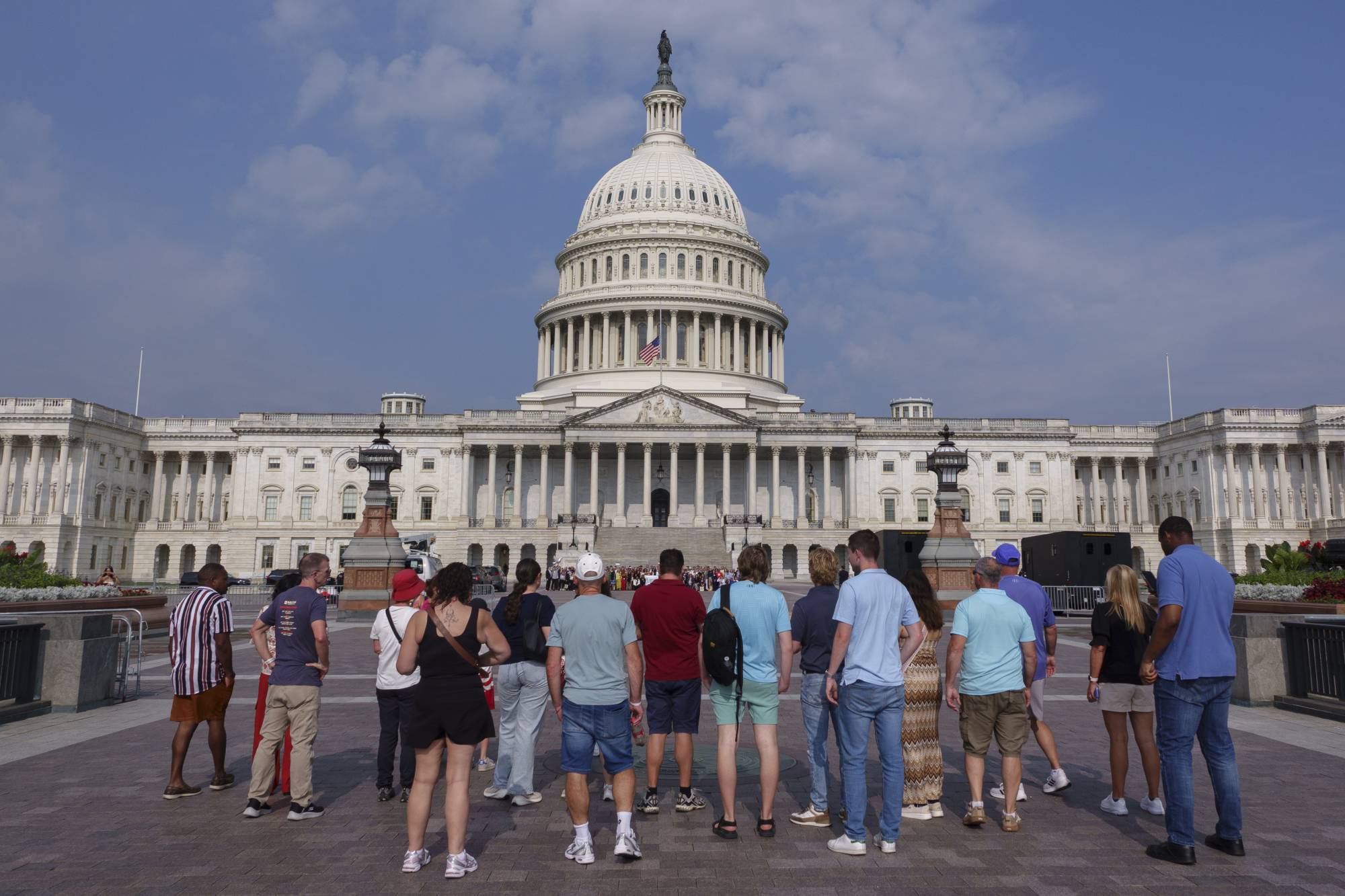 Source-feed image associated with The Roadblocks on Democrats’ Path to Retaking the House in 2026