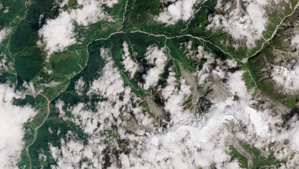 Source-feed image associated with Nepal floods highlight increased risks of melting glaciers as Himalayas warm