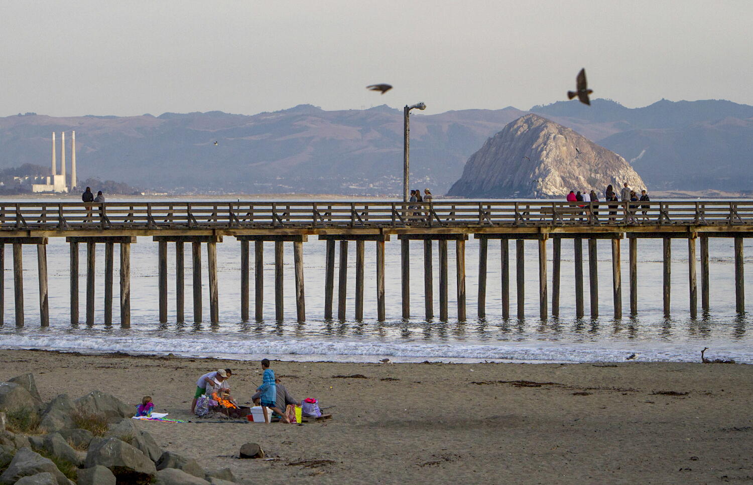 Image from linked report: 'Mayday! Mayday! Mayday!' Military training jet plunges into ocean off California coast