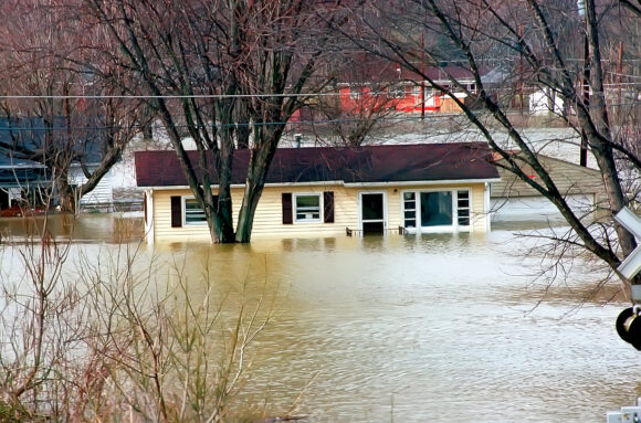 Source-feed image associated with Moody’s: US Faces $375B in Uninsured Flood Losses From 1-in-100-Year Event
