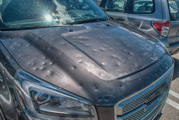 Source-feed image associated with Warmer World Means Bigger Hail and More Damage, Study Finds